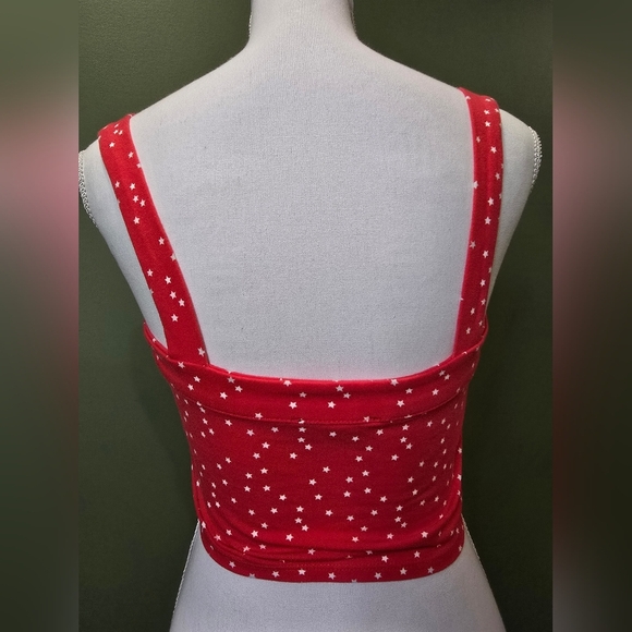 Red Sleeveless Square Neck Crop Tank Top - Picture 4 of 6